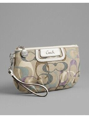 Coach Soho Optic Linen large Wristlet In Beige With Lavender And Blue Accents